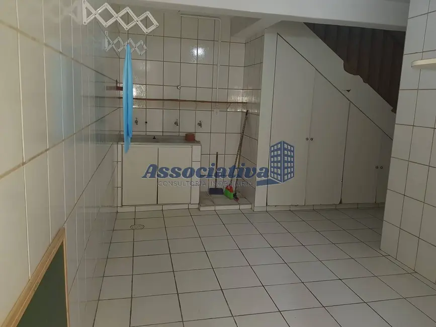 Foto 5 de Casa com 3 quartos à venda em Quiririm, Taubate - SP