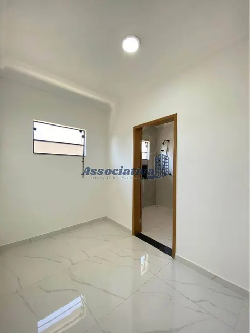 Foto 9 de Casa de Condomínio com 3 quartos à venda, 250m2 em Taubate - SP