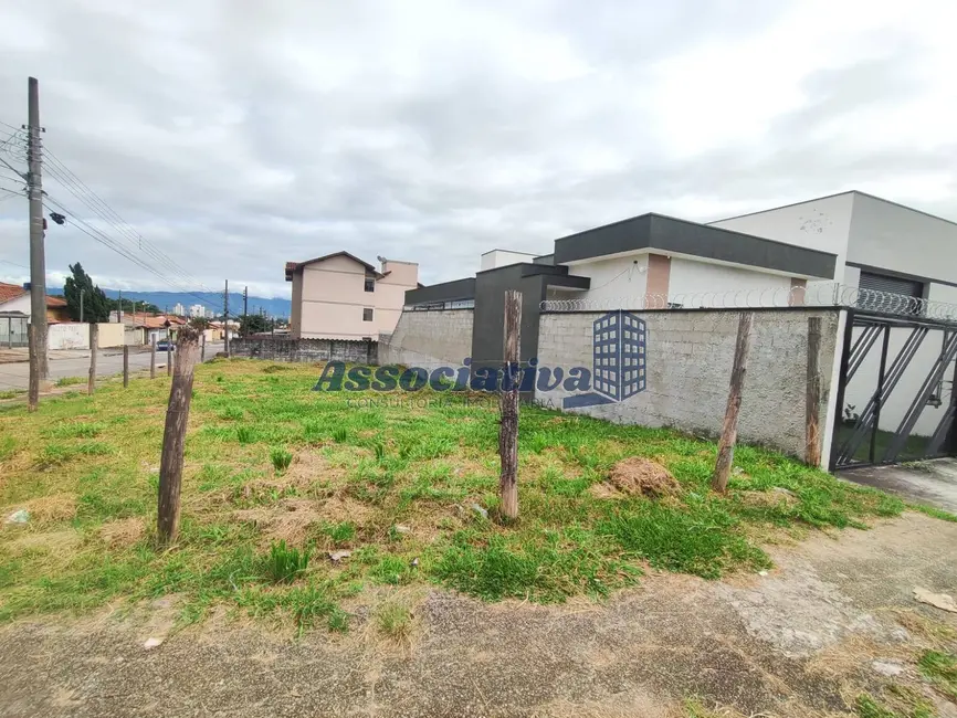 Foto 6 de Terreno / Lote à venda, 300m2 em Parque Paduan, Taubate - SP