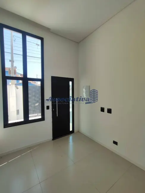 Foto 3 de Casa com 3 quartos à venda, 140m2 em Vila Aparecida, Taubate - SP