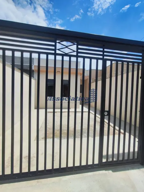 Foto 2 de Casa com 2 quartos à venda em Parque Aeroporto, Taubate - SP