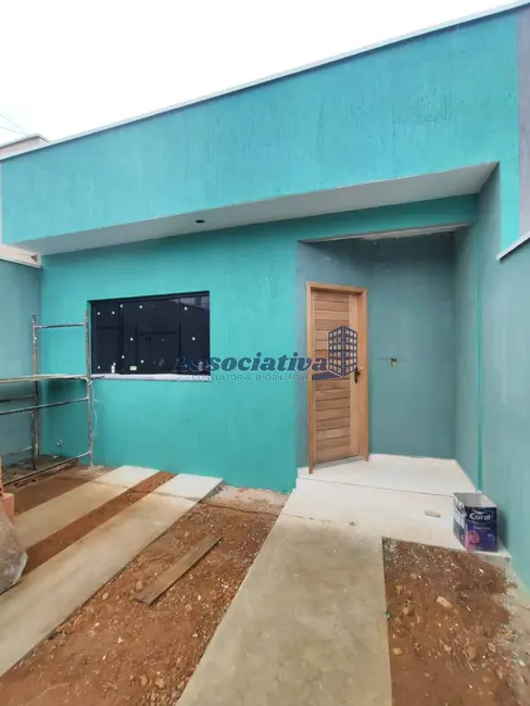 Foto 2 de Casa com 3 quartos à venda, 150m2 em Jardim Oásis, Taubate - SP