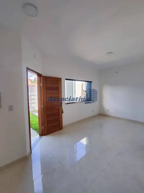 Foto 4 de Casa com 3 quartos à venda, 150m2 em Jardim Oásis, Taubate - SP
