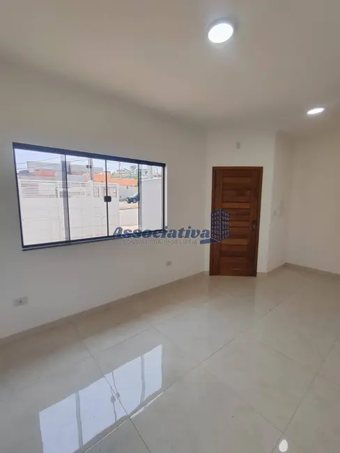 Foto 3 de Casa com 3 quartos à venda, 150m2 em Jardim Oásis, Taubate - SP