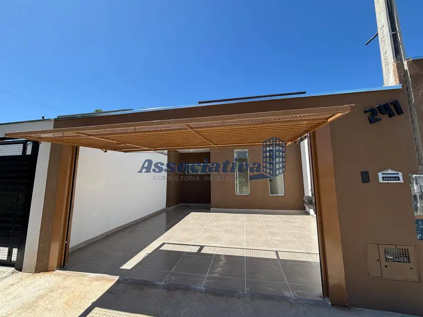 Foto 3 de Casa com 3 quartos à venda, 150m2 em Jardim Oásis, Taubate - SP