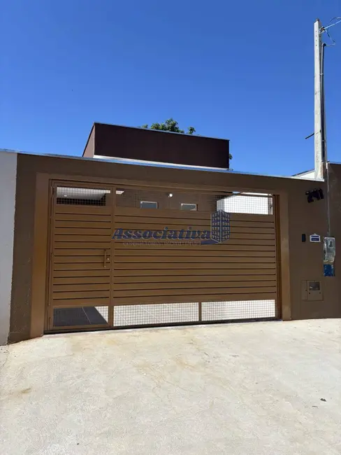 Foto 2 de Casa com 3 quartos à venda, 150m2 em Jardim Oásis, Taubate - SP