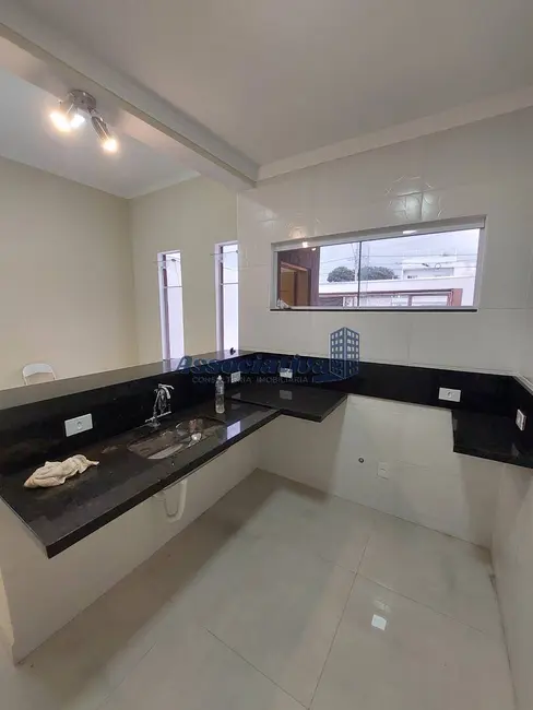 Foto 5 de Casa com 3 quartos à venda, 150m2 em Jardim Oásis, Taubate - SP