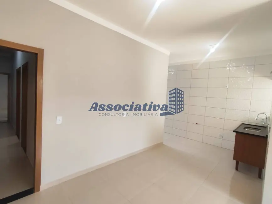 Foto 7 de Casa com 2 quartos à venda, 150m2 em Jardim Oásis, Taubate - SP