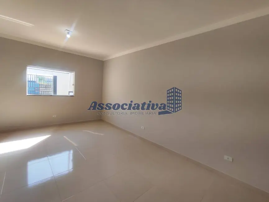 Foto 6 de Casa com 2 quartos à venda, 150m2 em Jardim Oásis, Taubate - SP