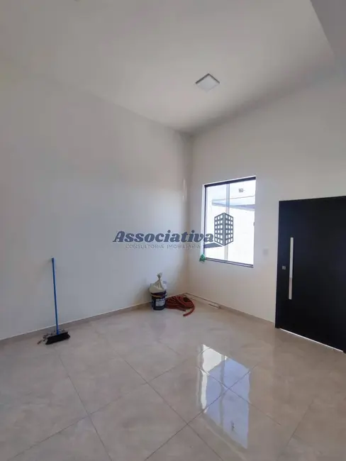Foto 2 de Casa com 3 quartos à venda, 150m2 em Areão, Taubate - SP