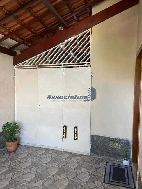 Foto 3 de Casa com 3 quartos à venda, 197m2 em Vila São José, Taubate - SP