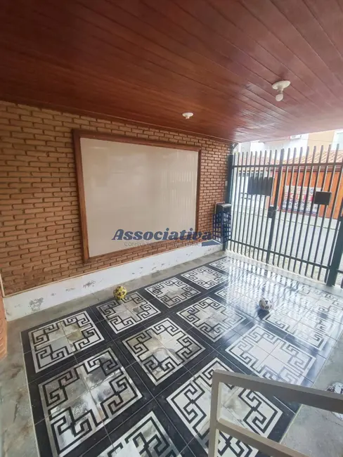Foto 4 de Casa com 2 quartos à venda, 150m2 em Esplanada Independência, Taubate - SP