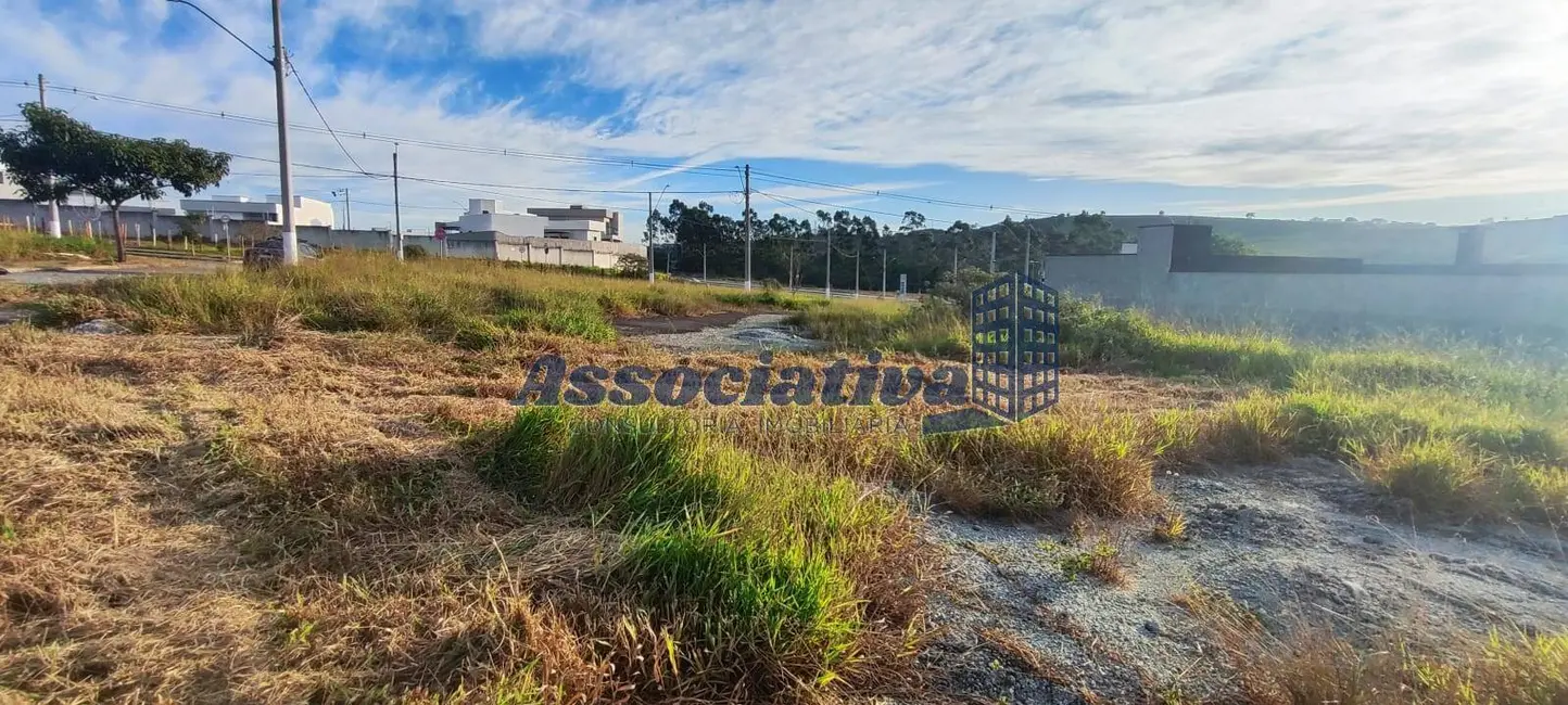 Foto 2 de Terreno / Lote à venda, 663m2 em Taubate - SP