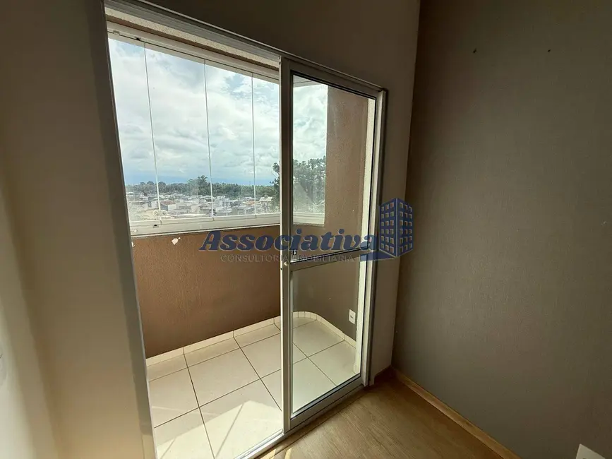 Foto 3 de Apartamento com 2 quartos à venda em Parque São Luís, Taubate - SP