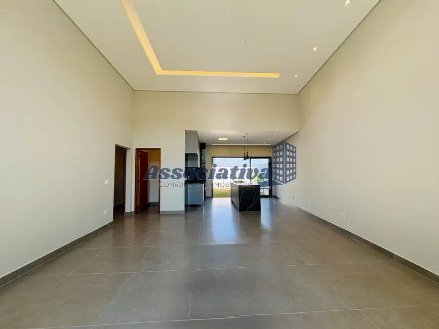 Foto 2 de Casa de Condomínio com 3 quartos à venda, 261m2 em Tremembe - SP