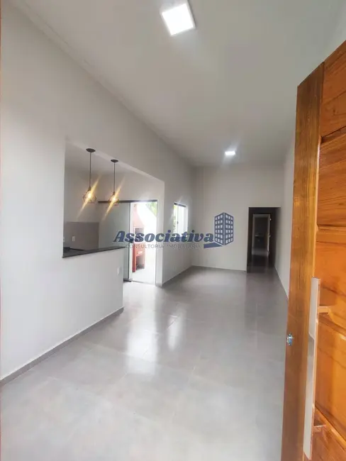 Foto 3 de Casa com 2 quartos à venda, 125m2 em Residencial Estoril, Taubate - SP