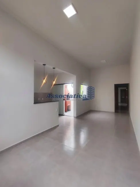 Foto 9 de Casa com 2 quartos à venda, 125m2 em Residencial Estoril, Taubate - SP