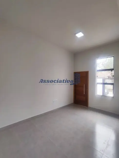 Foto 5 de Casa com 2 quartos à venda, 125m2 em Residencial Estoril, Taubate - SP