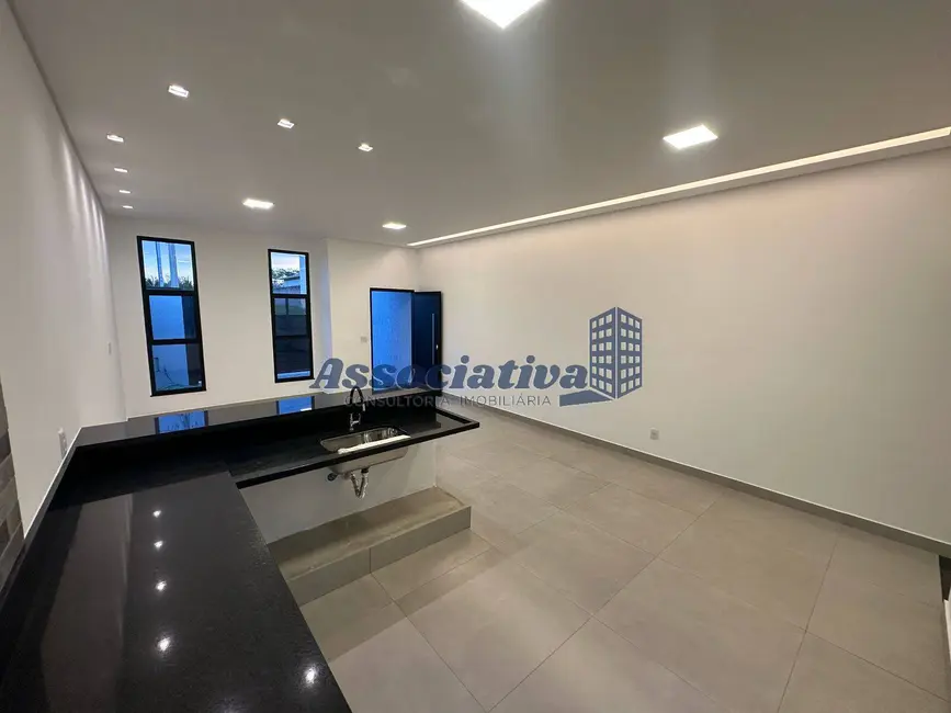 Casa com 3 quartos à venda, 125m2 em Residencial Antares, Taubate - SP - imagem 3 Foto 3 de Casa com 3 quartos à venda, 125m2 em Residencial Antares, Taubate - SP