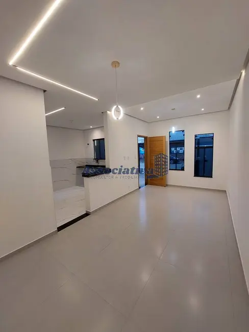 Foto 6 de Casa com 3 quartos à venda, 150m2 em Jardim Oásis, Taubate - SP