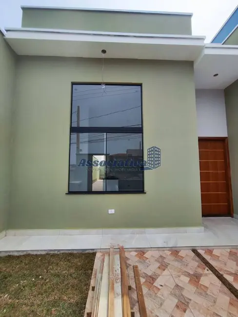 Foto 3 de Casa com 3 quartos à venda, 138m2 em Jardim do Lago I, Taubate - SP