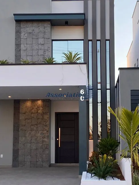 Foto 3 de Casa de Condomínio com 3 quartos à venda em Morada dos Nobres, Taubate - SP