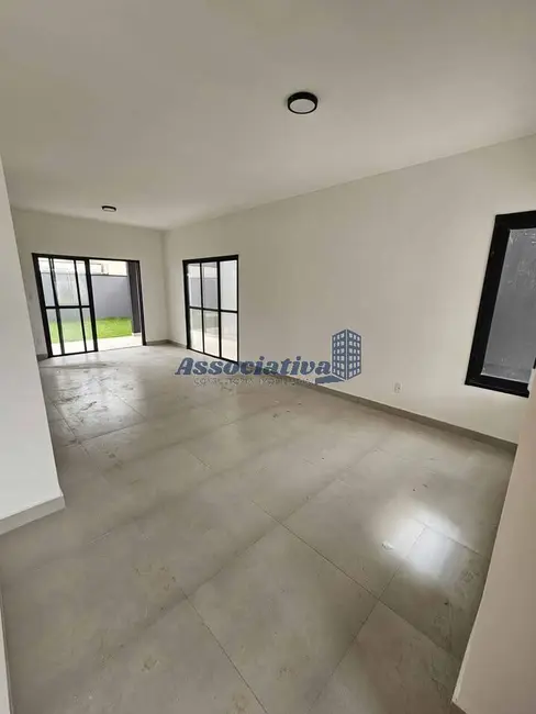 Foto 6 de Casa de Condomínio com 3 quartos à venda, 150m2 em Morada dos Nobres, Taubate - SP