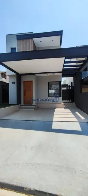 Foto 4 de Casa de Condomínio com 3 quartos à venda, 150m2 em Morada dos Nobres, Taubate - SP