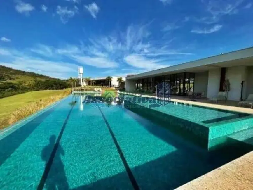 Foto 4 de Terreno / Lote à venda, 308m2 em Taubate - SP