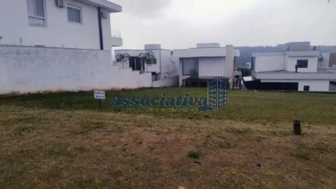 Foto 4 de Terreno / Lote à venda, 329m2 em Taubate - SP