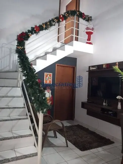 Foto 5 de Sobrado com 3 quartos à venda, 120m2 em Esplanada Independência, Taubate - SP