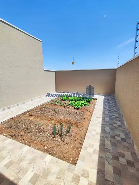 Foto 4 de Casa com 2 quartos à venda, 150m2 em Residencial Antares, Taubate - SP