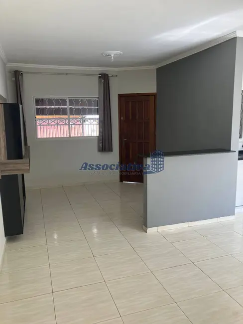Foto 5 de Casa com 2 quartos à venda, 125m2 em Residencial Estoril, Taubate - SP