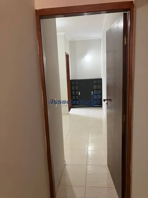 Foto 9 de Casa com 2 quartos à venda, 125m2 em Residencial Estoril, Taubate - SP