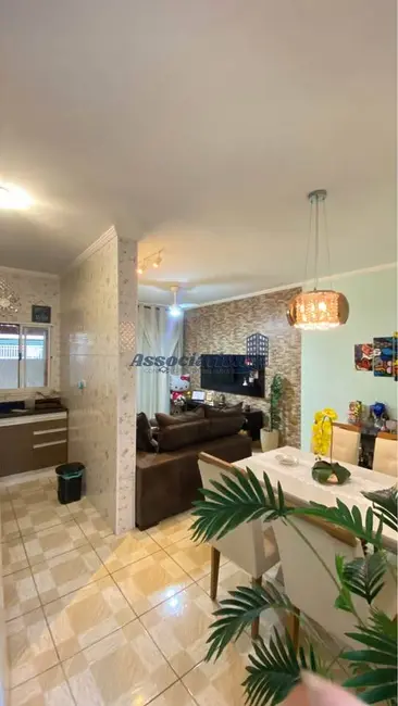 Foto 6 de Casa com 2 quartos à venda, 150m2 em Chácaras Reunidas Brasil, Taubate - SP