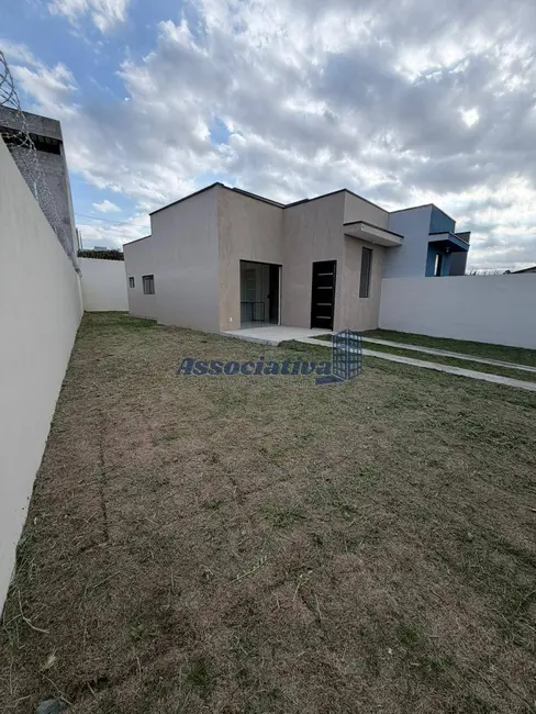 Foto 4 de Casa com 2 quartos à venda, 225m2 em Areão, Taubate - SP