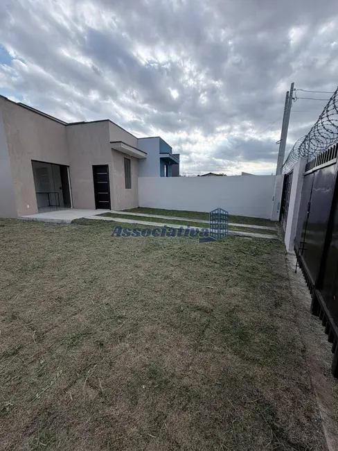 Foto 3 de Casa com 2 quartos à venda, 225m2 em Areão, Taubate - SP