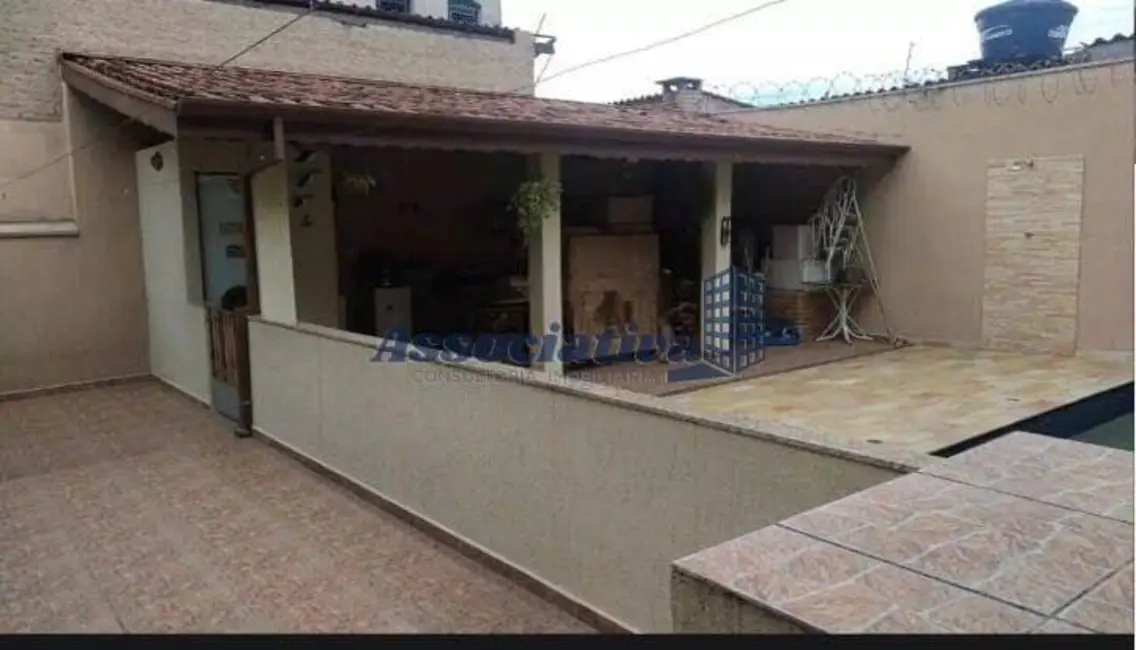 Foto 2 de Casa com 2 quartos à venda, 275m2 em Jardim Santa Catarina, Taubate - SP