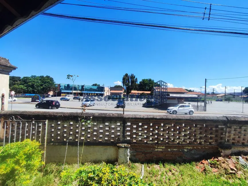 Foto 6 de Casa com 3 quartos à venda, 517m2 em Centro, Tremembe - SP