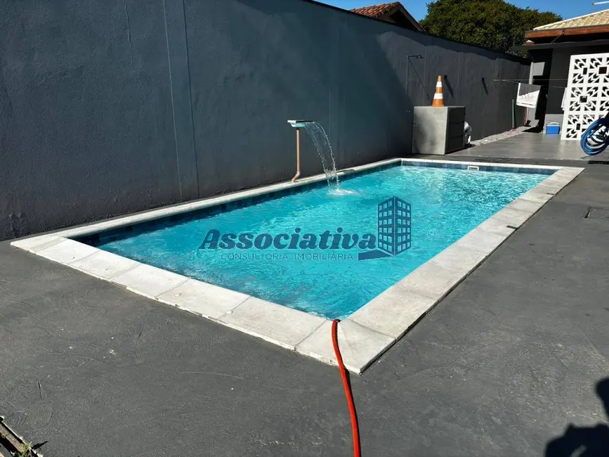 Foto 4 de Casa com 3 quartos à venda, 430m2 em Tremembe - SP