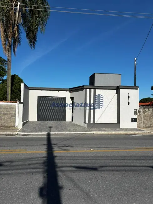 Foto 1 de Casa com 3 quartos à venda, 430m2 em Tremembe - SP