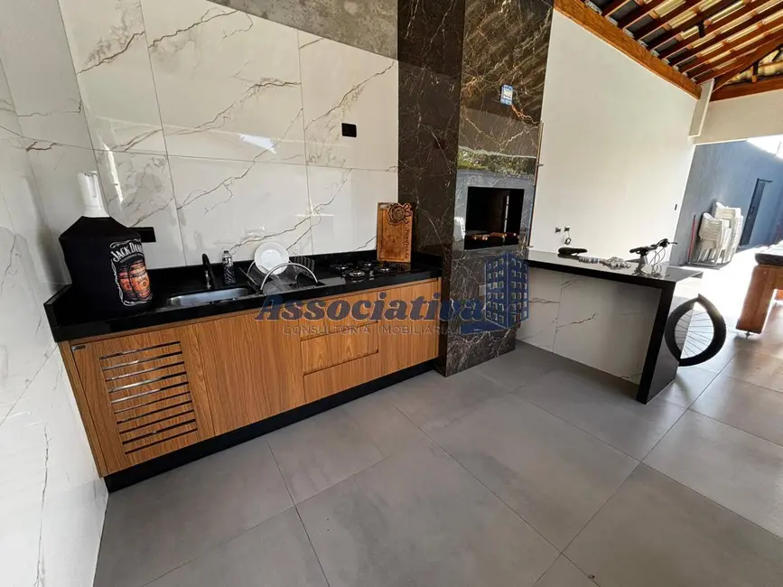 Foto 8 de Casa com 3 quartos à venda, 430m2 em Tremembe - SP