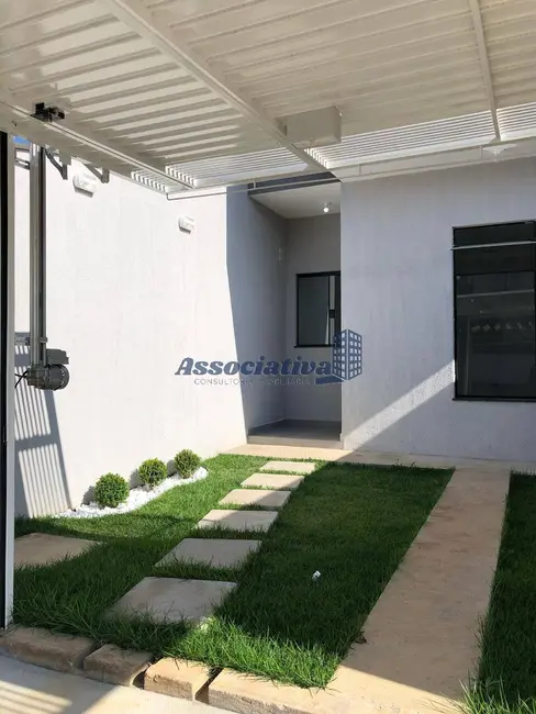 Casa com 3 quartos à venda em Parque São Luís, Taubate - SP - imagem 2 Foto 2 de Casa com 3 quartos à venda em Parque São Luís, Taubate - SP