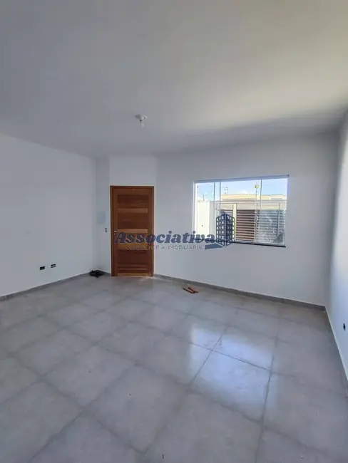 Casa com 3 quartos à venda, 150m2 em Residencial Antares, Taubate - SP - imagem 3 Foto 3 de Casa com 3 quartos à venda, 150m2 em Residencial Antares, Taubate - SP