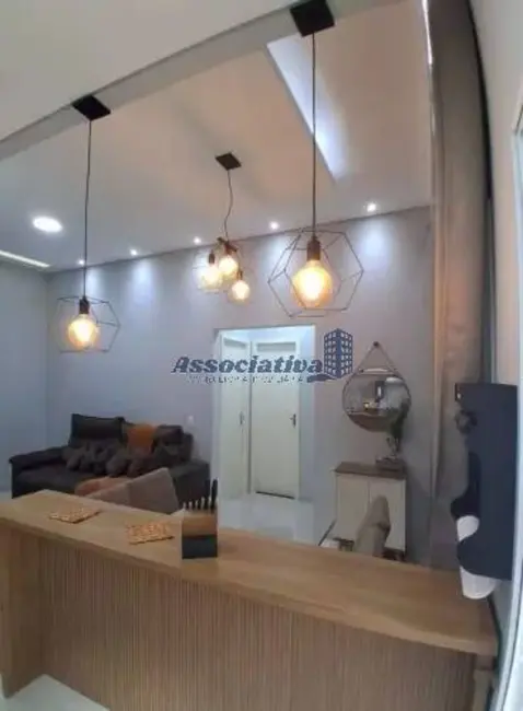 Foto 4 de Apartamento com 2 quartos à venda em Jardim Santa Catarina, Taubate - SP