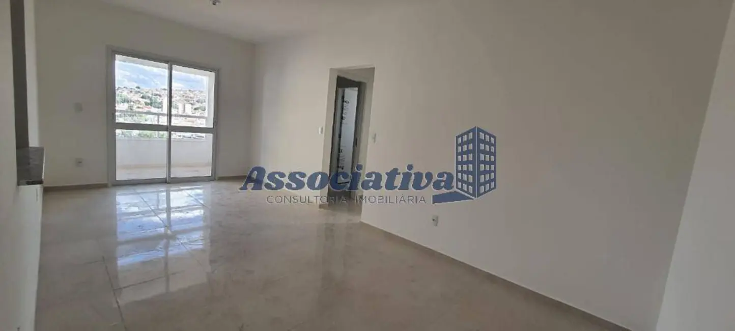 Foto 3 de Apartamento com 2 quartos à venda, 90m2 em Centro, Taubate - SP
