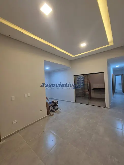 Foto 5 de Casa com 2 quartos à venda, 150m2 em Areão, Taubate - SP