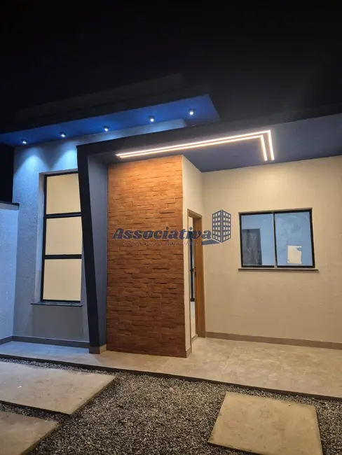 Foto 1 de Casa com 3 quartos à venda, 150m2 em Areão, Taubate - SP