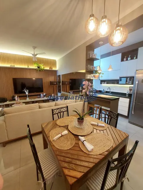 Foto 9 de Casa com 3 quartos à venda, 150m2 em Jardim Oásis, Taubate - SP