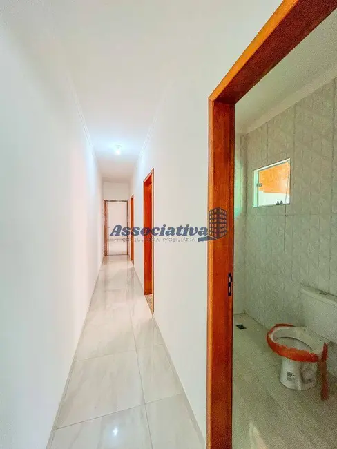 Foto 9 de Casa com 3 quartos à venda, 150m2 em Jardim Oásis, Taubate - SP